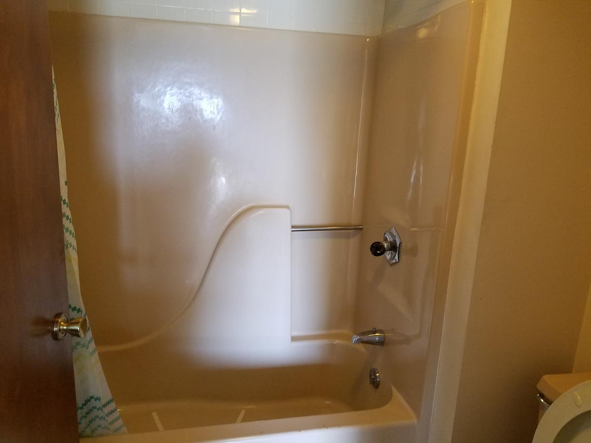 Midwest Inn Paoli エクステリア 写真